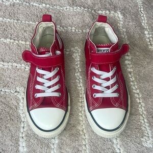 Banana Kids Shoes Red Canvas Sneakers 37/234 or Size 5